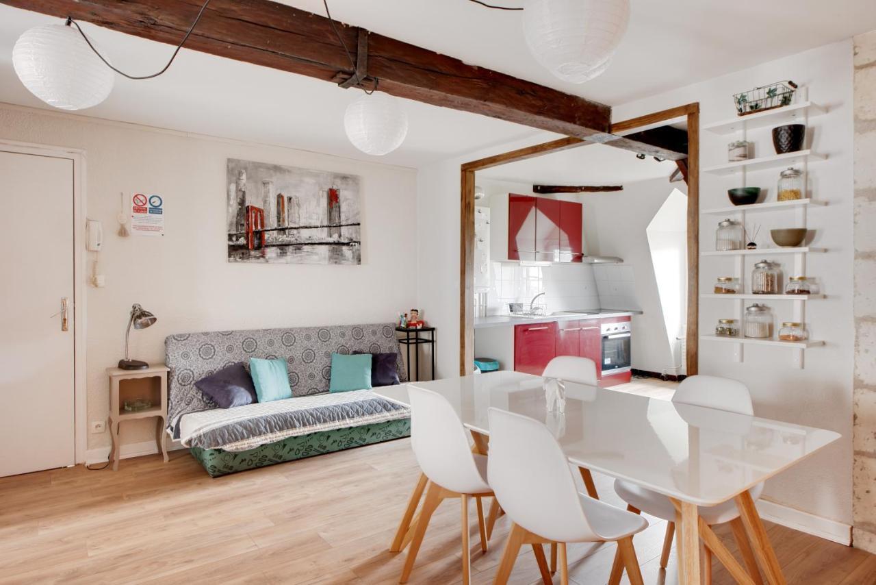 Apartamento Le Grand Mirebeau - Parking Prive Bourges Exterior foto