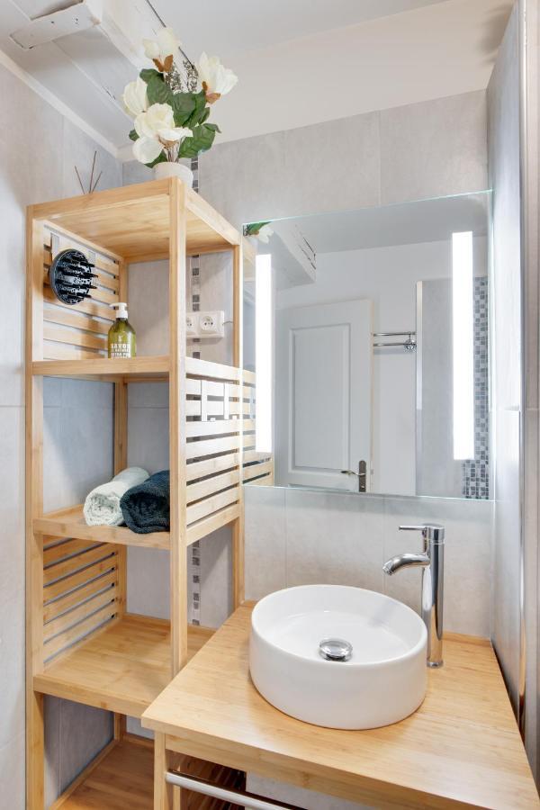 Apartamento Le Grand Mirebeau - Parking Prive Bourges Exterior foto