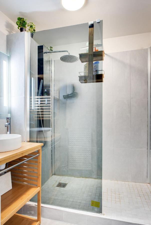 Apartamento Le Grand Mirebeau - Parking Prive Bourges Exterior foto